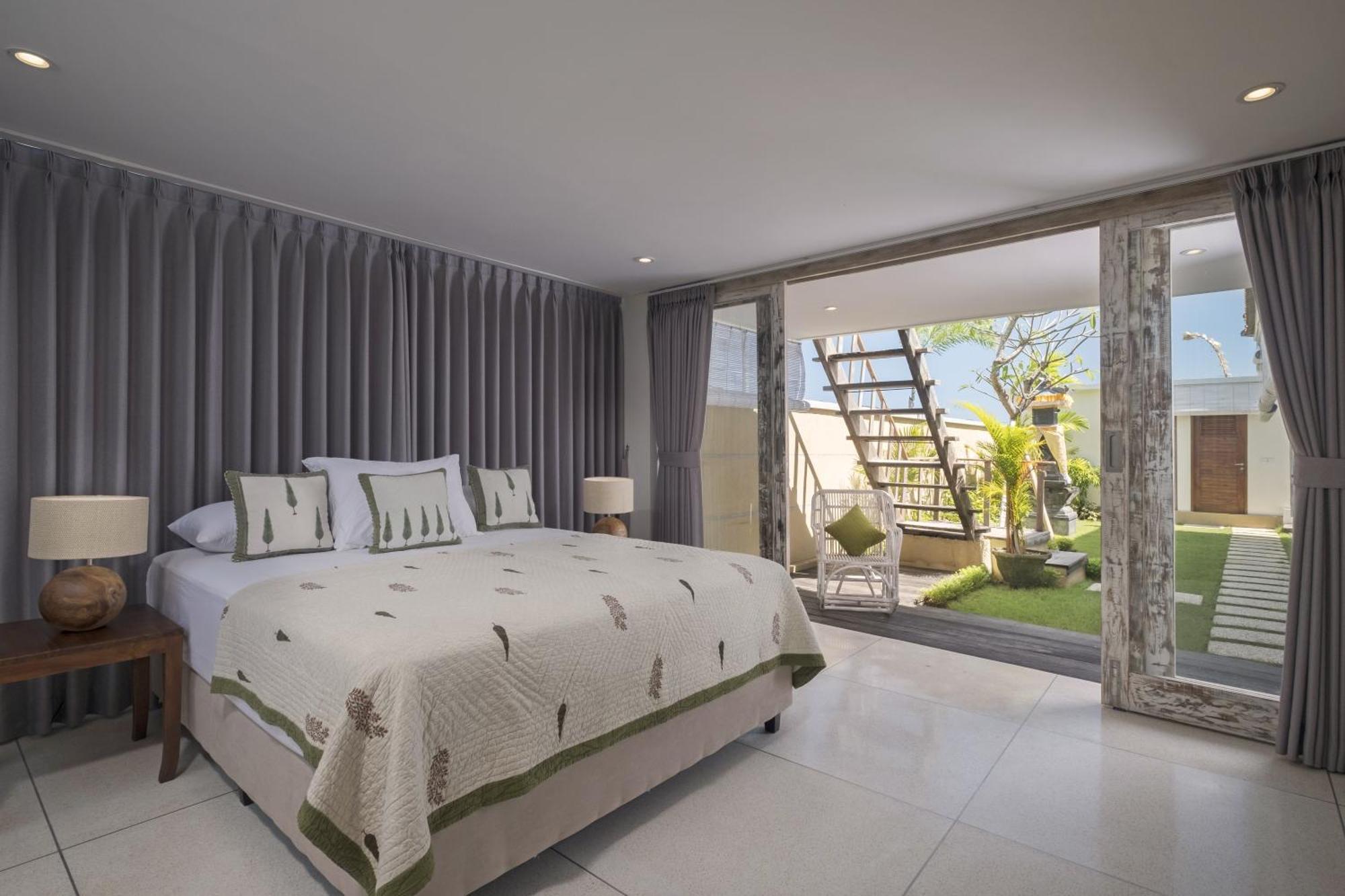 Villa Manggala - 13 Mins Walk To Berawa Beach Canggu  Luaran gambar